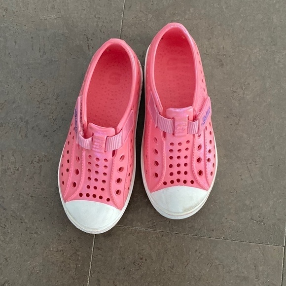 SKETCHERS shoes size 10 toddler - Picture 2 of 7